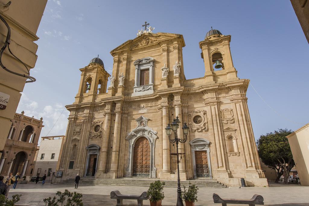 Отель La Casa Della Zia Armenia Марсала Экстерьер фото